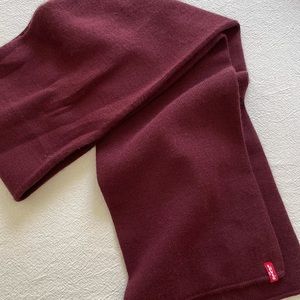 Levi’s Scarf